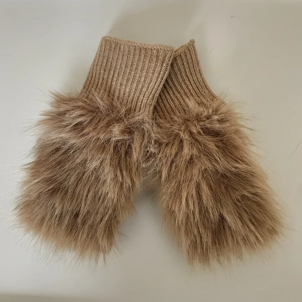 Old Navy Cozy Faux Fur Gloves Earmuffs Women's Lot 4 Winter Gift Set Soft Plush